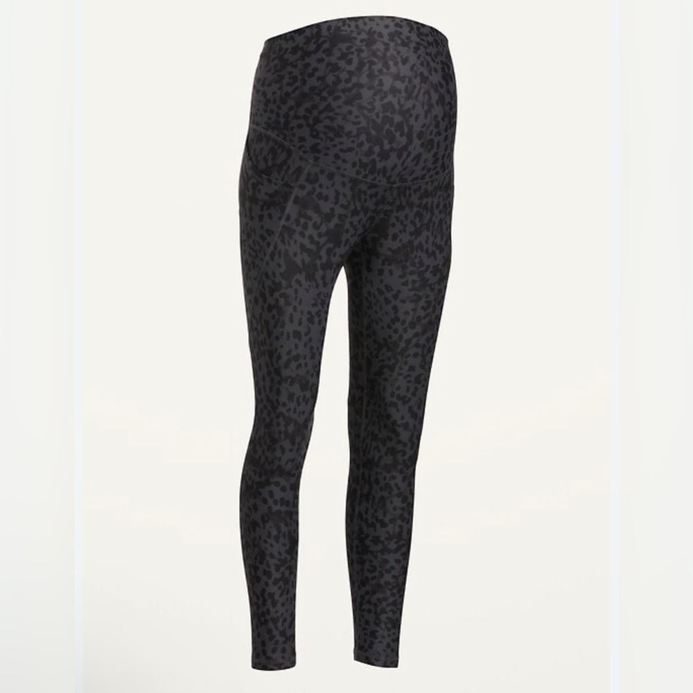 Old Navy Maternity Full-Panel PowerSoft Side Pocket 7/8 Length Legging Leopard S